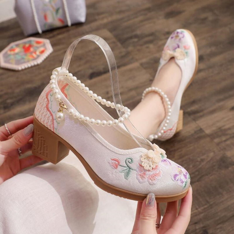 Mulheres vintage pérolas torno - Pump Heel Block avaliação e preço